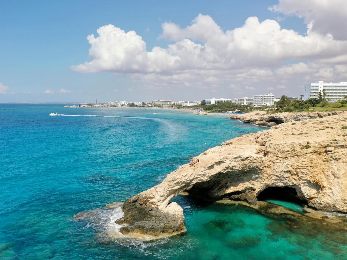 Sanders Mythical Blue Villas Paralimni Ngoại thất bức ảnh